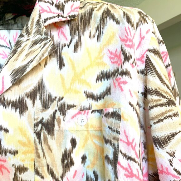 EUC Pappagallo Floral Collared, Button Front, Short Sleeved Blouse size 1X - Picture 6 of 6